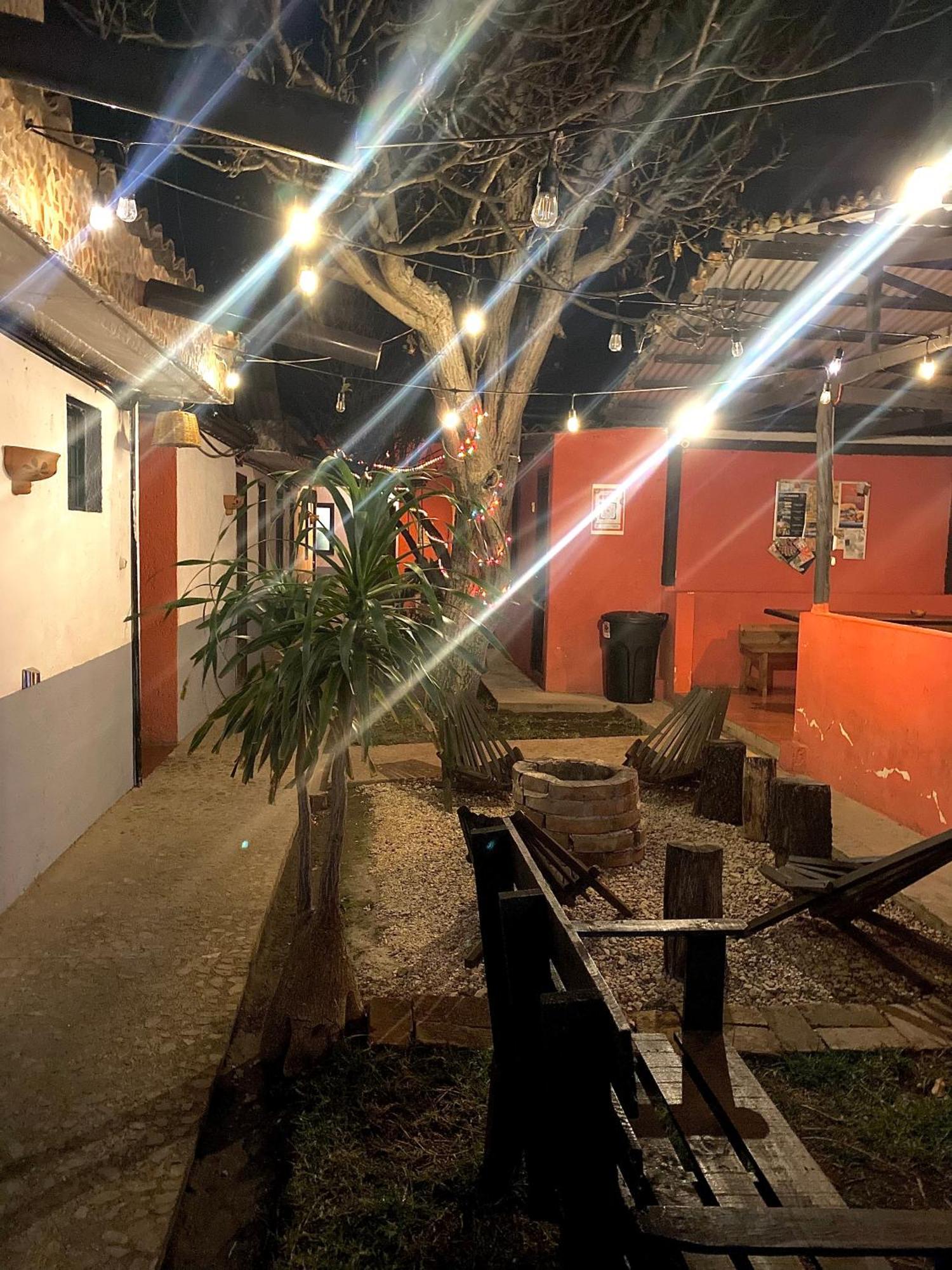 Berlin61 Hostal San Cristóbal de Las Casas Buitenkant foto